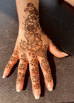 Atelier de henné avec Indu Khaitan